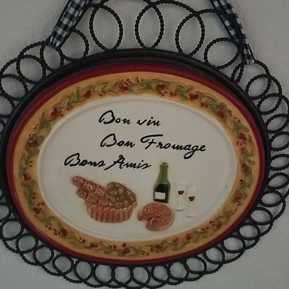 Kitchen decor - Picture 2 of 2